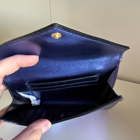 Victoria’s Secret small wallet - Picture 3 of 3